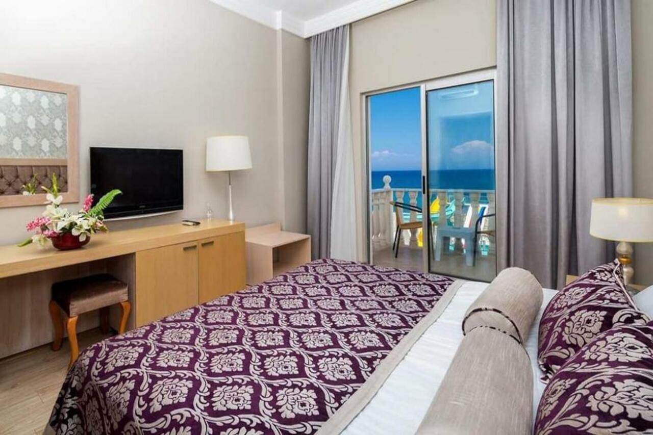 Maya World Imperial Kemer Bagian luar foto